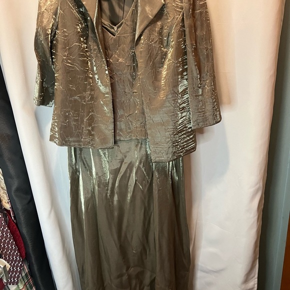 Alex Evenings Gold Two-Piece Set - Picture 1 of 9